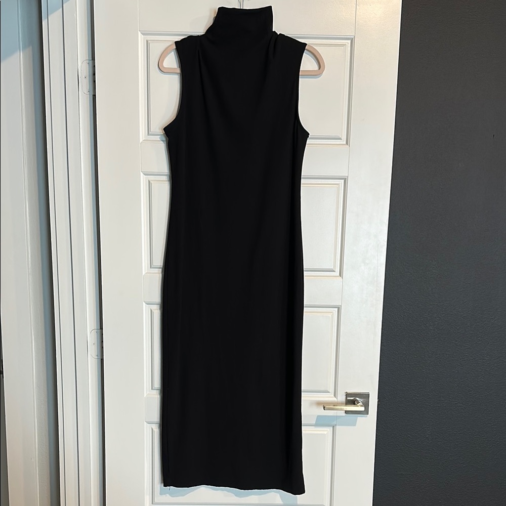 ♟️Chic & Timeless House of Harlow 1960 Black Mock Neck Sheath Midi Dress